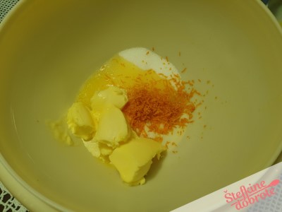 1 jajca sladkor maslo lupina