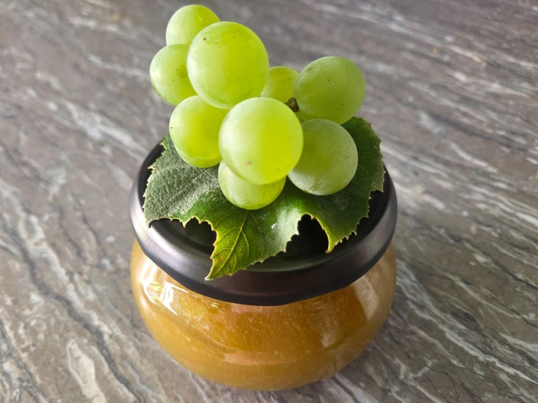 Marmelada iz belega grozdja