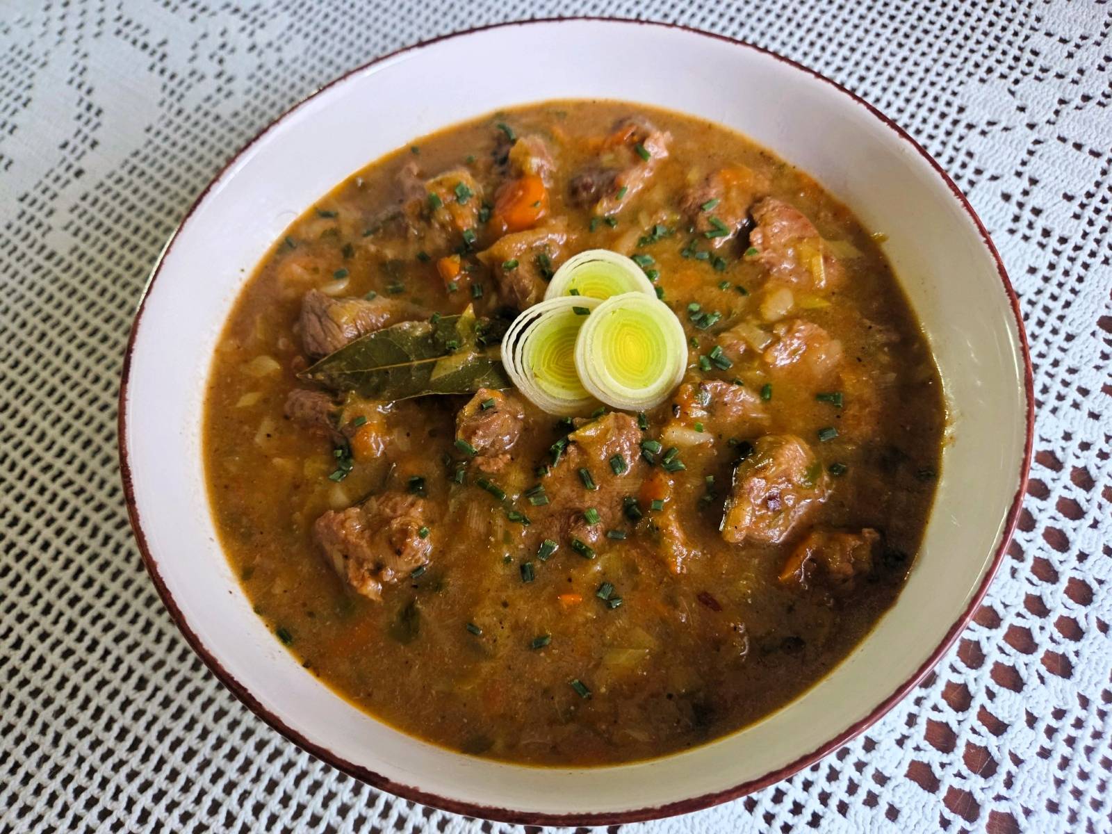 Goveje kocke s porom